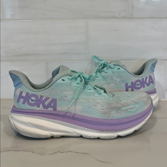 Hoka Women's Clifton 9 - Sunlit Ocean - Lilac Mist Sneakers - Picture 5 of 10